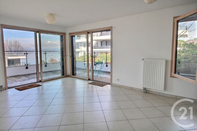 Appartement F3 à vendre - 3 pièces - 64,69 m2 - Evian Les Bains - 74 - RHONE-ALPES