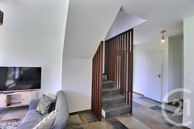 Maison &agrave; louer - 4 pi&egrave;ces - 87,80 m2 - Chens Sur Leman - 74 - RHONE-ALPES