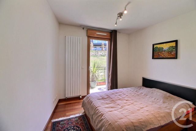 Afficher la photo en grand Appartement T3 à vendre - 3 pièces - 78,08 m2 - Evian Les Bains - 74 - RHONE-ALPES