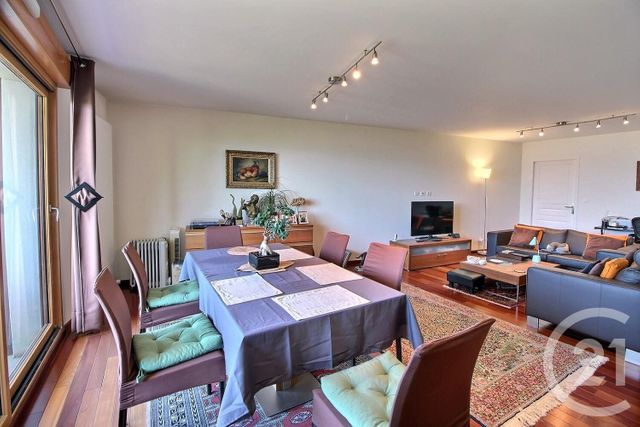 Afficher la photo en grand Appartement T3 à vendre - 3 pièces - 78,08 m2 - Evian Les Bains - 74 - RHONE-ALPES