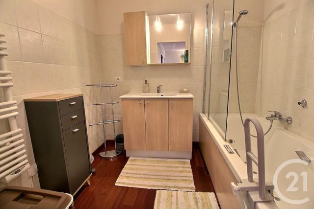 Afficher la photo en grand Appartement T3 à vendre - 3 pièces - 78,08 m2 - Evian Les Bains - 74 - RHONE-ALPES