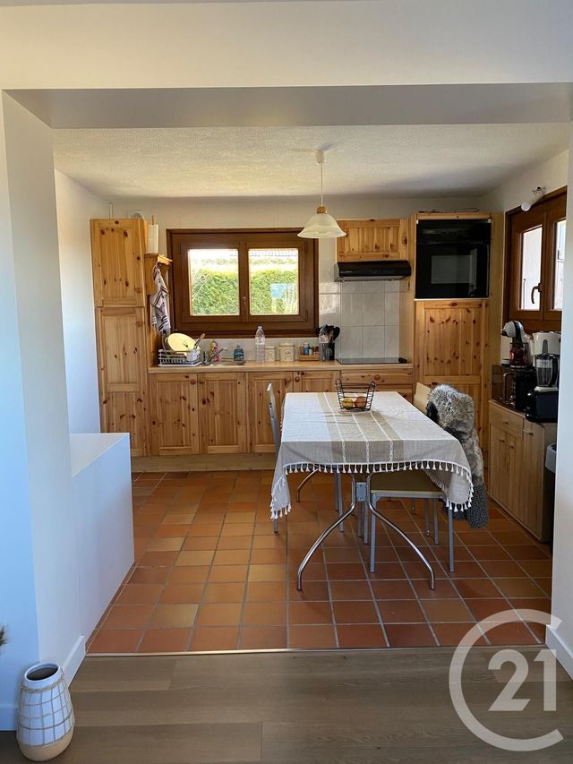 Afficher la photo en grand Appartement F3 à louer - 3 pièces - 52,52 m2 - Thollon Les Memises - 74 - RHONE-ALPES
