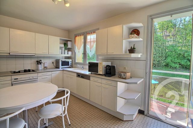 Appartement T3 &agrave; vendre - 3 pi&egrave;ces - 68,50 m2 - Evian Les Bains - 74 - RHONE-ALPES