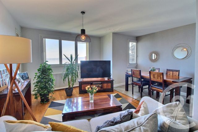 Appartement T3 &agrave; vendre - 3 pi&egrave;ces - 68,50 m2 - Evian Les Bains - 74 - RHONE-ALPES