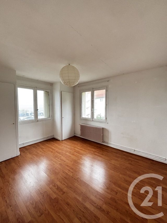 Afficher la photo en grand Appartement T3 à louer - 3 pièces - 68,68 m2 - Evian Les Bains - 74 - RHONE-ALPES