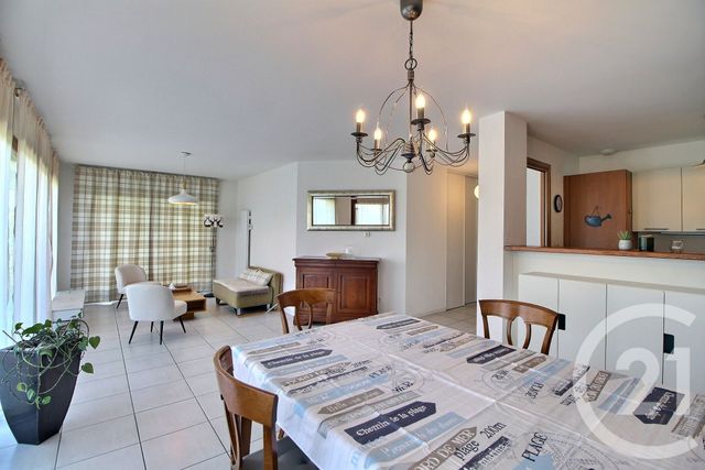 Appartement T4 &agrave; louer - 4 pi&egrave;ces - 86,28 m2 - Maxilly Sur Leman - 74 - RHONE-ALPES
