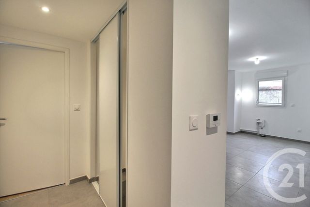 Appartement T3 &agrave; louer - 3 pi&egrave;ces - 71,31 m2 - Thonon Les Bains - 74 - RHONE-ALPES