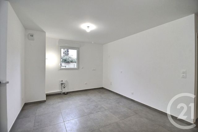 Appartement T3 &agrave; louer - 3 pi&egrave;ces - 71,31 m2 - Thonon Les Bains - 74 - RHONE-ALPES