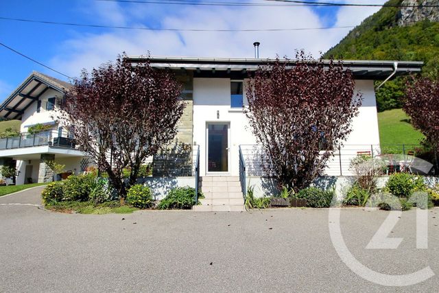 Maison à louer - 3 pièces - 91,90 m2 - Chevenoz - 74 - RHONE-ALPES