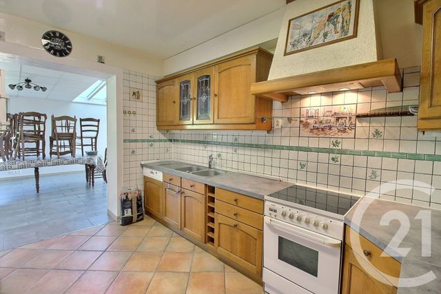Appartement T4 &agrave; louer - 4 pi&egrave;ces - 110,24 m2 - Thonon Les Bains - 74 - RHONE-ALPES