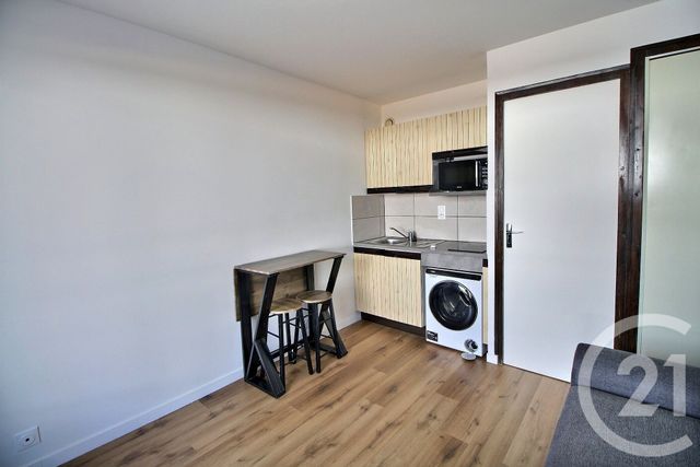 Appartement Studio &agrave; louer - 1 pi&egrave;ce - 17,53 m2 - Bernex - 74 - RHONE-ALPES