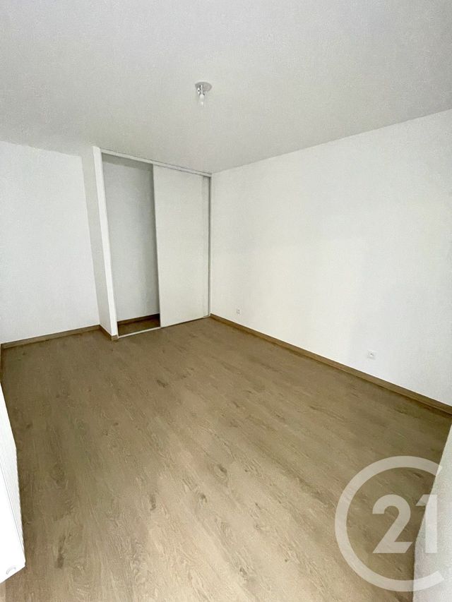 Appartement F3 &agrave; louer - 3 pi&egrave;ces - 60,41 m2 - Lyaud - 74 - RHONE-ALPES