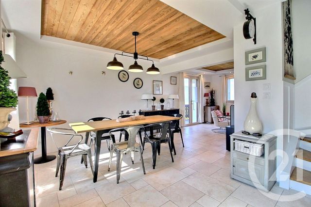 Maison &agrave; vendre - 5 pi&egrave;ces - 134 m2 - St Paul En Chablais - 74 - RHONE-ALPES