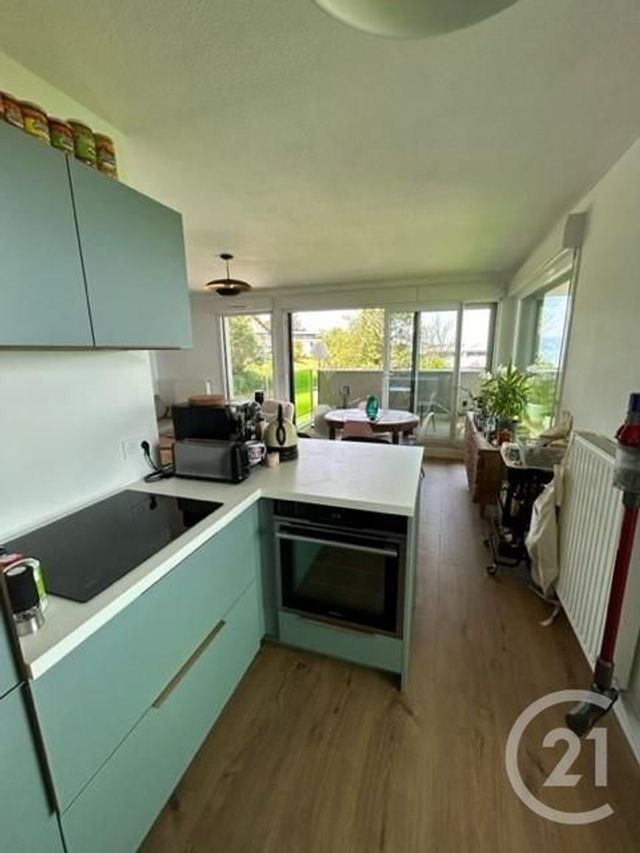 Appartement F3 &agrave; louer - 3 pi&egrave;ces - 65,82 m2 - Evian Les Bains - 74 - RHONE-ALPES