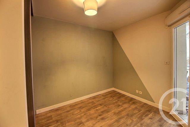 Appartement T3 &agrave; louer - 3 pi&egrave;ces - 68,66 m2 - Evian Les Bains - 74 - RHONE-ALPES
