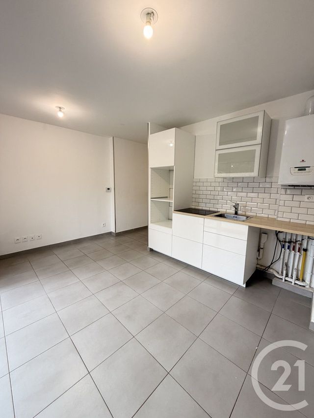 Appartement T2 &agrave; louer - 2 pi&egrave;ces - 38,30 m2 - Thonon Les Bains - 74 - RHONE-ALPES