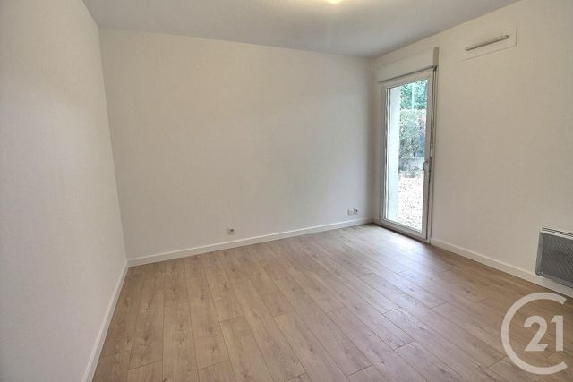 Afficher la photo en grand Appartement F3 à vendre - 3 pièces - 69,83 m2 - Thonon Les Bains - 74 - RHONE-ALPES