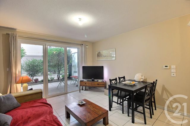 Afficher la photo en grand Appartement F2 à vendre - 2 pièces - 40,43 m2 - Thonon Les Bains - 74 - RHONE-ALPES