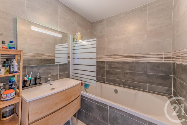 Maison à vendre - 34 pièces - 210,96 m2 - Vacheresse - 74 - RHONE-ALPES