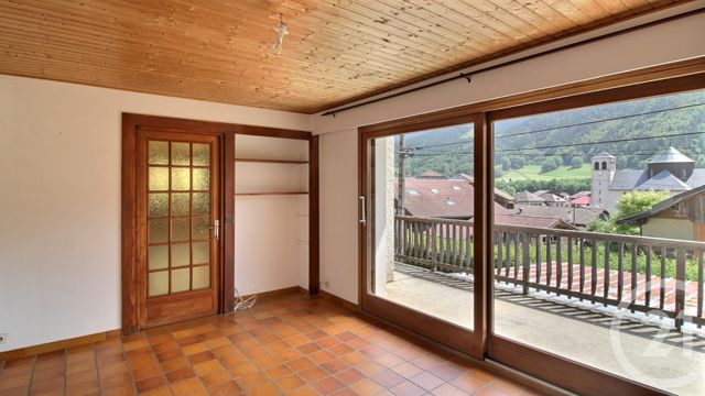 Afficher la photo en grand Maison à vendre - 9 pièces - 180 m2 - Bernex - 74 - RHONE-ALPES