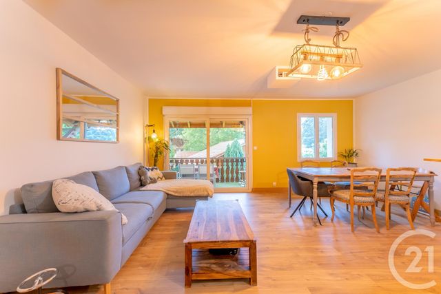 Appartement F4 à vendre CHAMPANGES