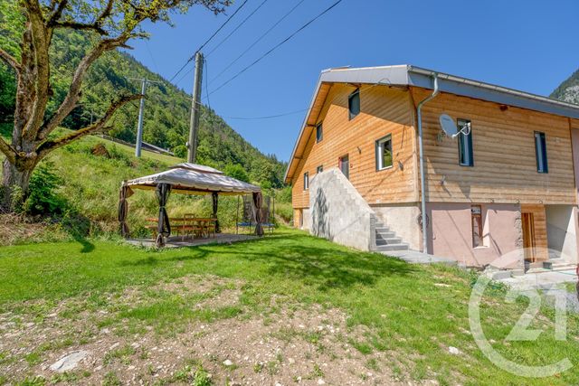 Appartement F4 à vendre - 4 pièces - 125,85 m2 - Bonnevaux - 74 - RHONE-ALPES